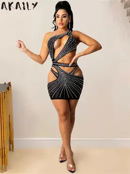 Akaily Секси Черни мини рокли с едно рамо, екипировки за нощен клуб за жените, Лятно дебнещ къса рокля без ръкави с отвори 2023